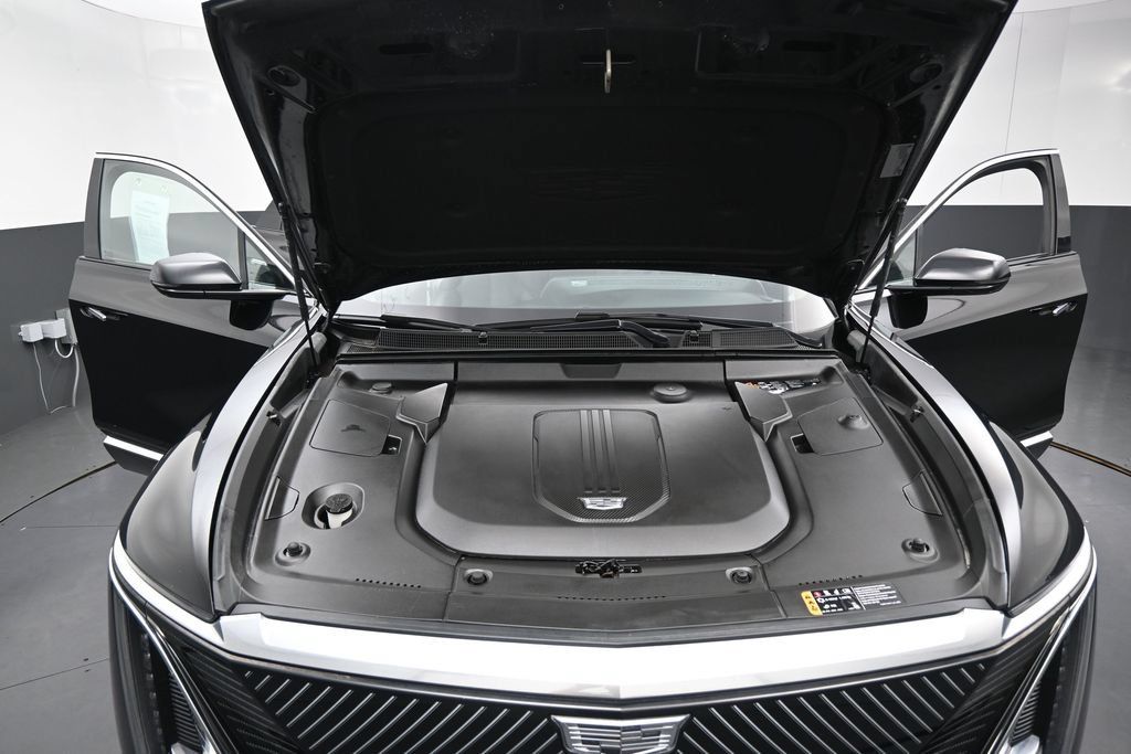 Used 2024 Cadillac Lyriq Luxury RWD image 39