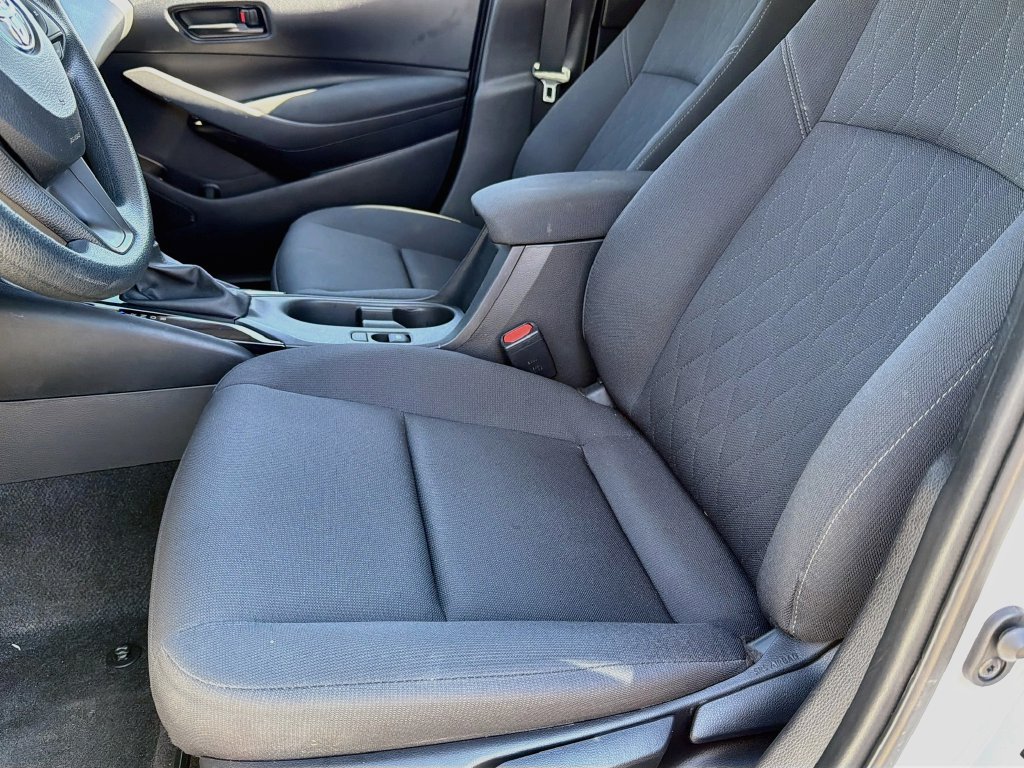 Used 2024 Toyota Corolla LE FWD image 35