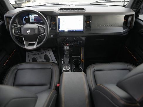 Used 2024 Ford Bronco Badlands image 20