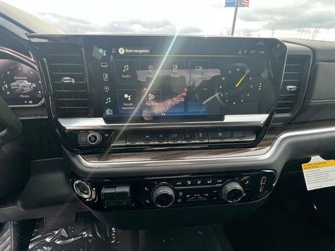 New 2026 Chevrolet Silverado 1500 LT image 13