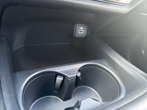 Used 2023 Honda HR-V LX image 30