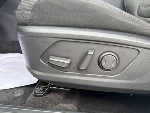 Certified 2022 Hyundai Tucson SEL FWD image 11