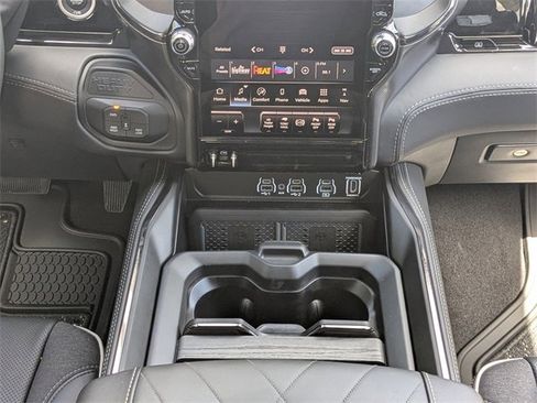 New 2026 RAM 2500 Limited image 19