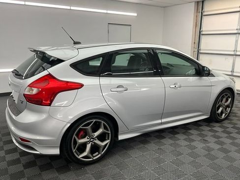 Used 2014 Ford Focus ST w/ Equipment Group 202A FWD image 13