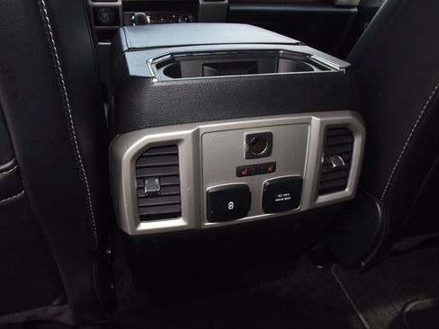 Used 2019 Ford F150 Lariat w/ Equipment Group 502A Luxury image 18