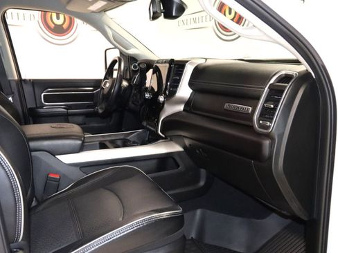 Used 2024 RAM 3500 Laramie image 69