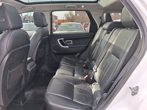 Used 2016 Land Rover Discovery Sport HSE image 14