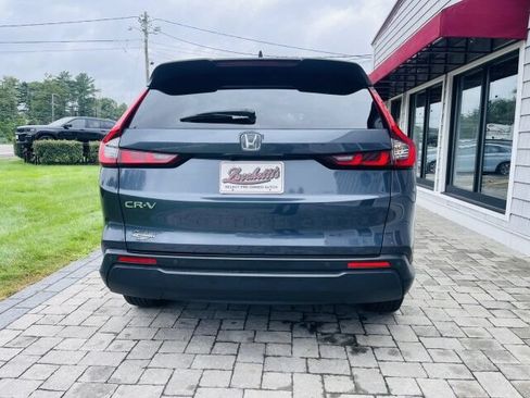 Used 2024 Honda CR-V EX-L image 6