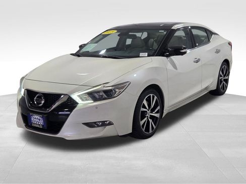 Used 2018 Nissan Maxima Platinum image 16