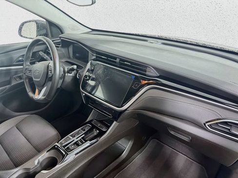 Used 2022 Chevrolet Bolt EUV LT w/ Comfort Package FWD image 27