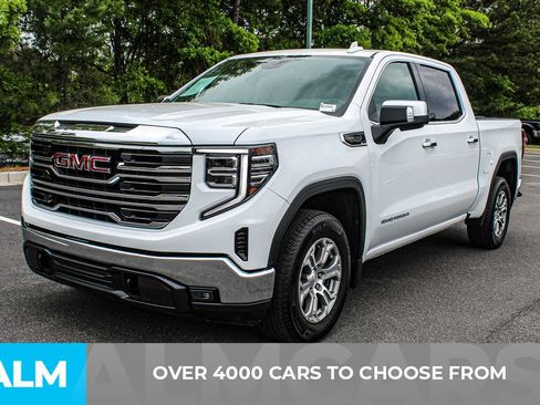 Used 2025 GMC Sierra 1500 SLT RWD image 2