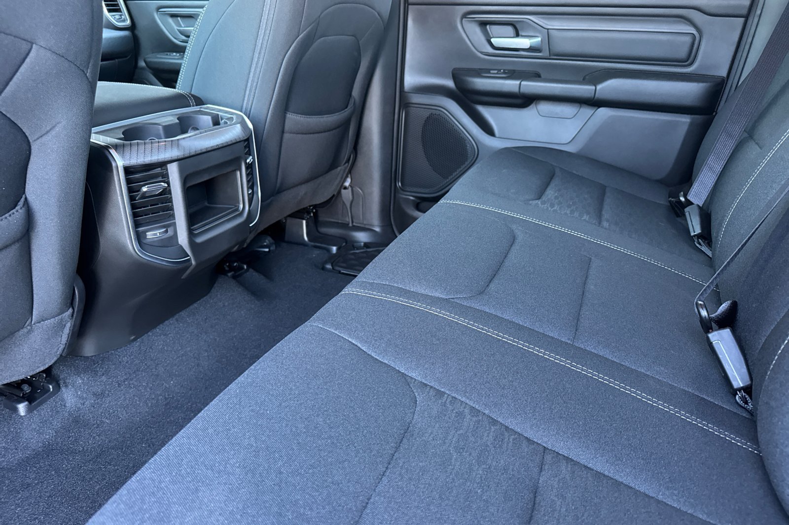 New 2026 RAM 1500 Express AWD/4WD image 11