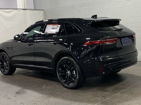 Used 2026 Jaguar F-PACE R-Dynamic S AWD/4WD image 12