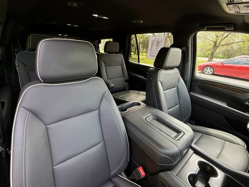 Used 2024 Chevrolet Tahoe Premier image 31