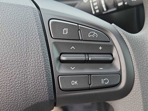 New 2026 Hyundai Venue SE image 24