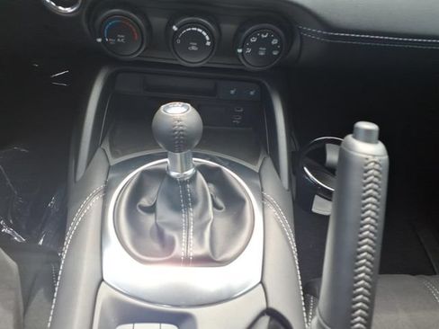 New 2026 MAZDA MX-5 Miata Club RWD image 17