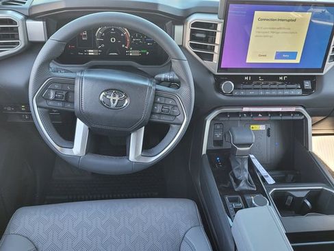 New 2025 Toyota Tundra Limited image 7