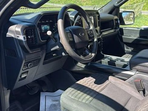 Used 2022 Ford F150 XL w/ STX Appearance Package image 9