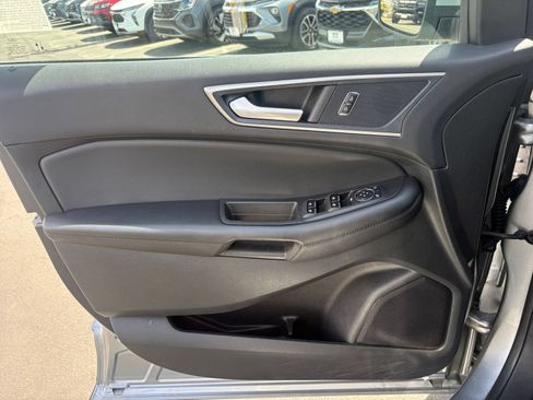 Used 2024 Ford Edge SEL AWD/4WD image 18