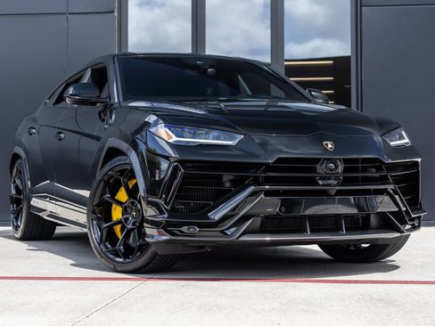 Used 2024 Lamborghini Urus Performante image 2