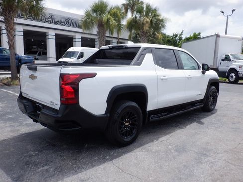 Used 2024 Chevrolet Silverado EV W/T AWD/4WD image 6