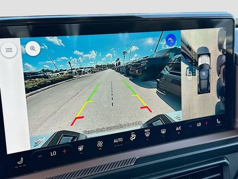 New 2025 Ford Bronco Sport Outer Banks w/ Sasquatch Outer Banks Package image 9