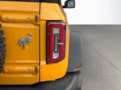 Used 2022 Ford Bronco Badlands AWD/4WD image 11