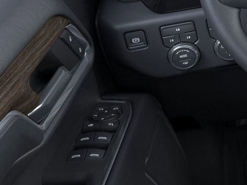 New 2026 GMC Sierra 3500 SLE image 22