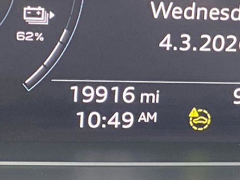 Used 2023 Audi Q4 e-tron Premium Plus w/ Premium Plus image 13