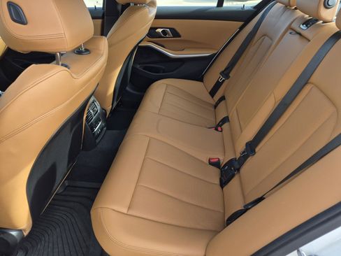 Certified 2025 BMW 330i Sedan w/ Premium Package image 29