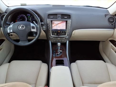 Used 2012 Lexus IS 250 w/ Premium Pkg Value Edition image 10
