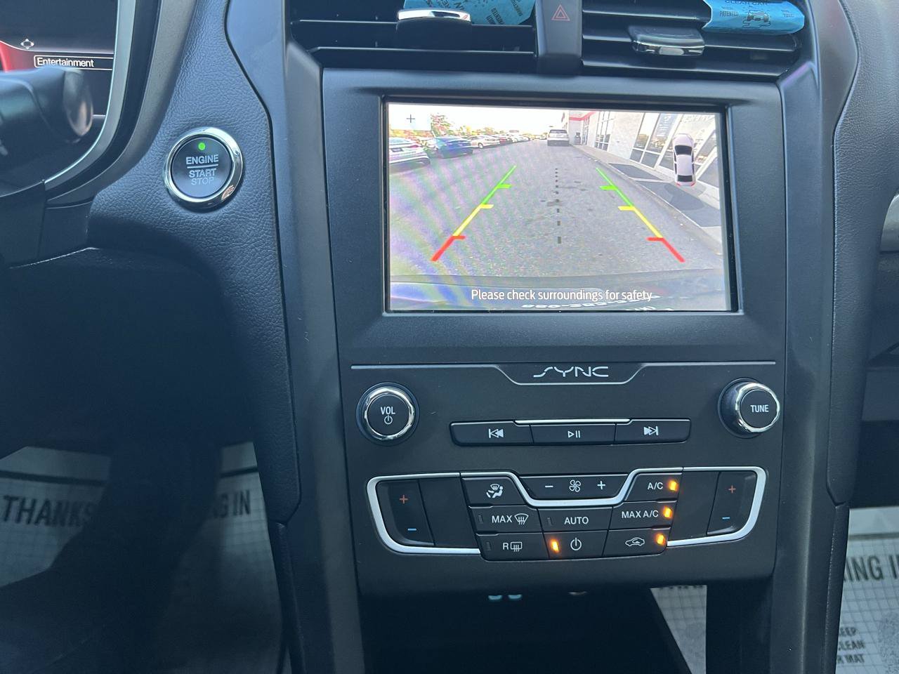 Used 2020 Ford Fusion SE w/ Equipment Group 151A FWD image 22