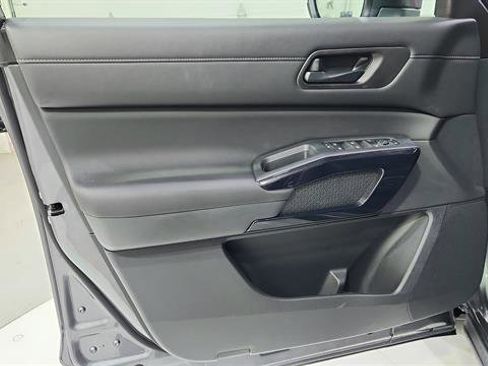 New 2026 Nissan Pathfinder SV image 20