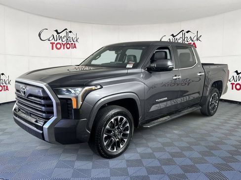 Used 2025 Toyota Tundra Limited AWD/4WD image 4