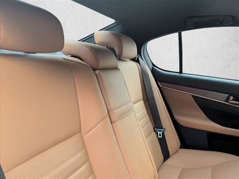 Used 2017 Lexus GS 350 F Sport RWD image 28