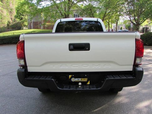 Used 2019 Toyota Tacoma SR RWD image 5