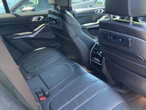 Used 2020 BMW X5 xDrive40i w/ M Sport Package AWD/4WD image 29