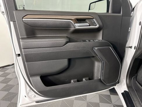 Used 2023 Chevrolet Silverado 1500 LT w/ Max Trailering Package AWD/4WD image 17