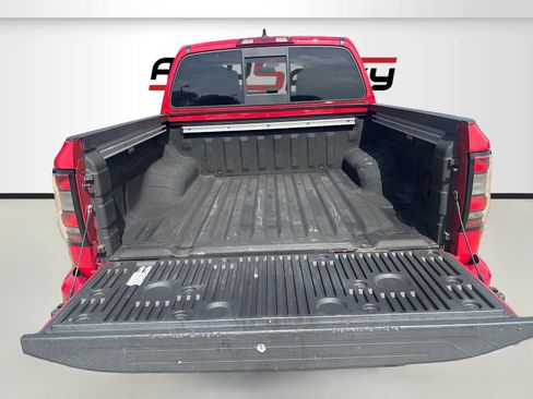 Used 2022 Nissan Frontier PRO-4X AWD/4WD image 25