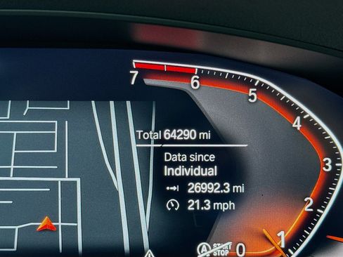 Used 2021 BMW 530i w/ Convenience Package RWD image 8