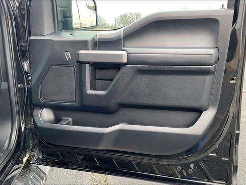 Used 2020 Ford F150 XLT w/ Equipment Group 302A Luxury image 19