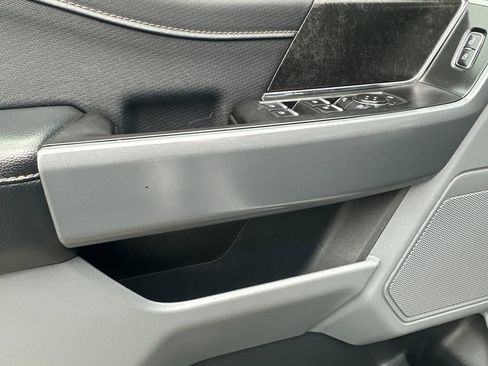 Used 2022 Ford F150 XLT w/ Equipment Group 302A High image 10