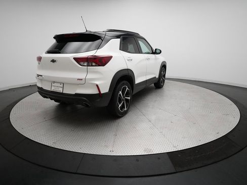 Used 2022 Chevrolet TrailBlazer RS image 35