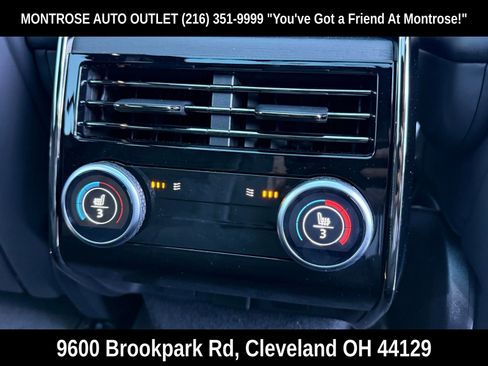 New 2025 Land Rover Range Rover Sport SE image 15