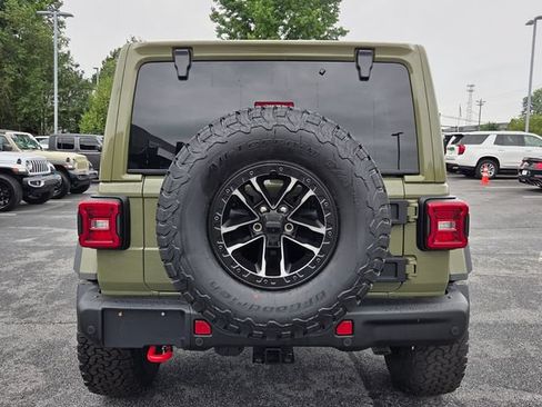 New 2026 Jeep Wrangler Unlimited Rubicon AWD/4WD image 7