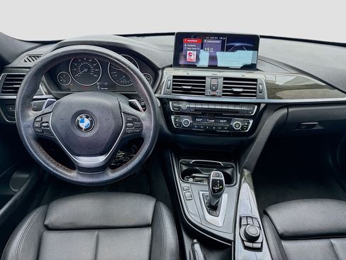 Used 2018 BMW 330i Sedan RWD image 14