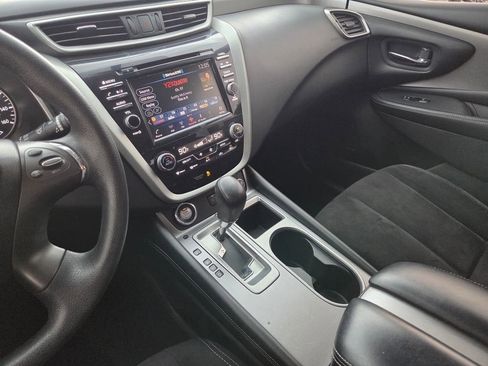 Used 2019 Nissan Murano S FWD image 31