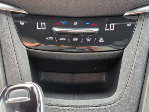 Used 2024 Cadillac XT5 Luxury w/ LPO, Floor Liner Package FWD image 20