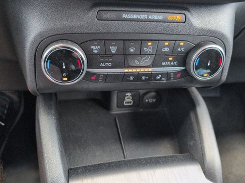 Certified 2024 Ford Escape Active AWD/4WD image 17