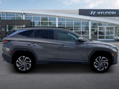 New 2026 Hyundai Tucson SEL Plus w/ Tow & Go Package AWD/4WD image 9